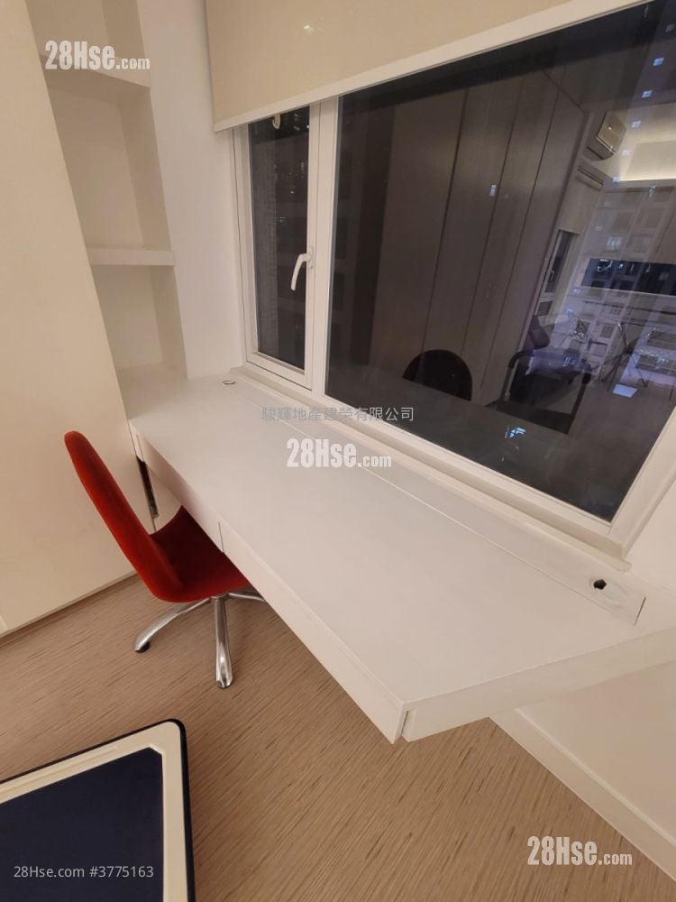 Dorfu Court Sell Studio , 1 Bathroom 349 ft²