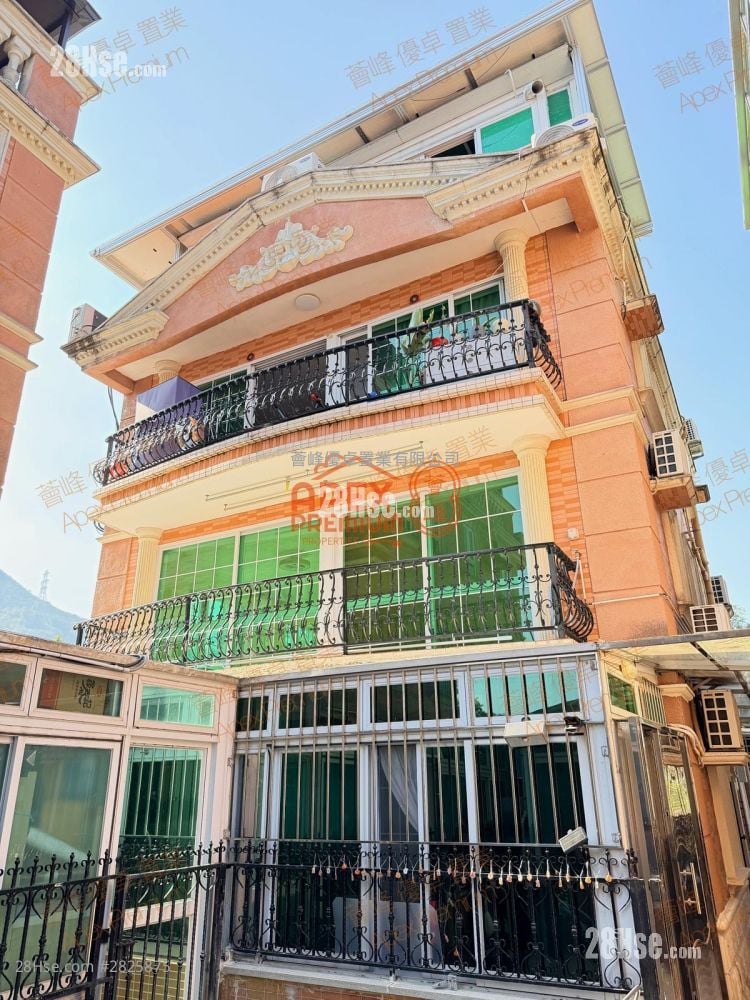 村屋 售盘 3 房 , 1 浴室 700 平方尺