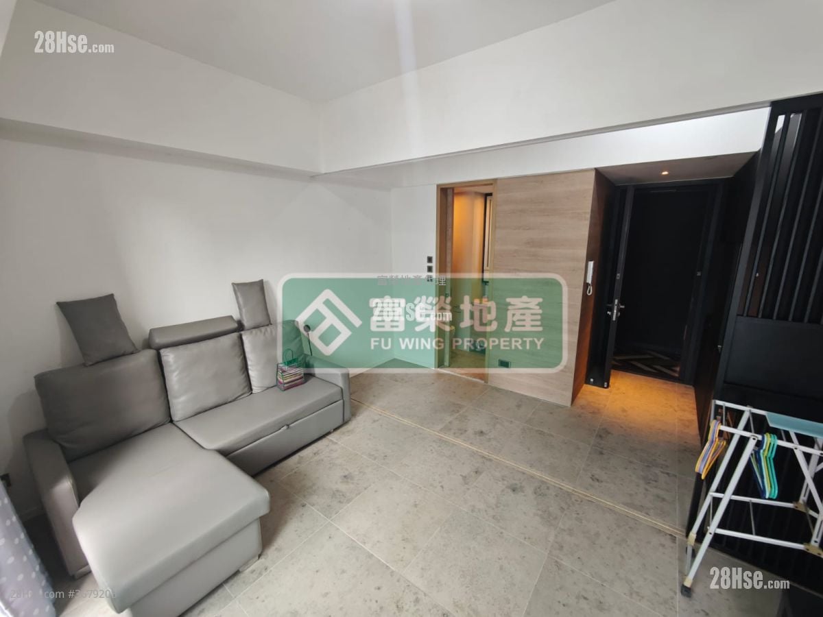 Skypark Sell Studio , 1 Bathroom 309 ft²