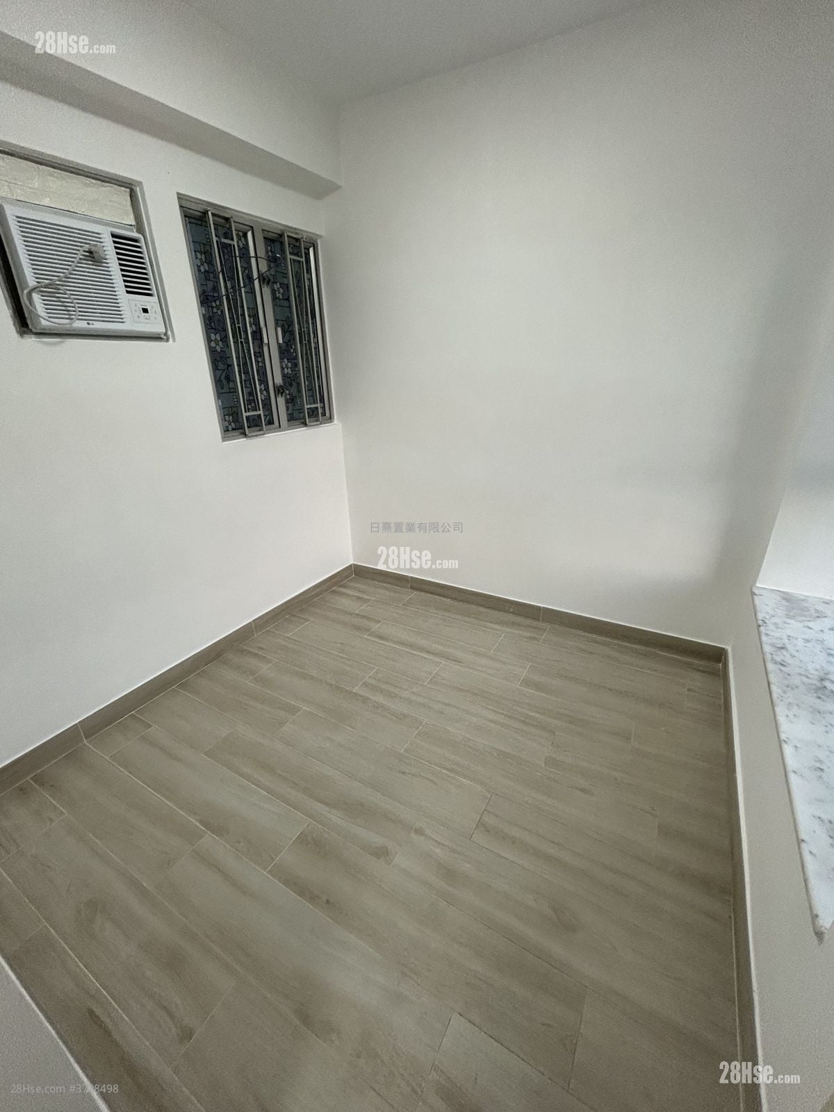 Sheungshui Town Center Rental 2 Bedrooms , 1 Bathroom 376 ft²
