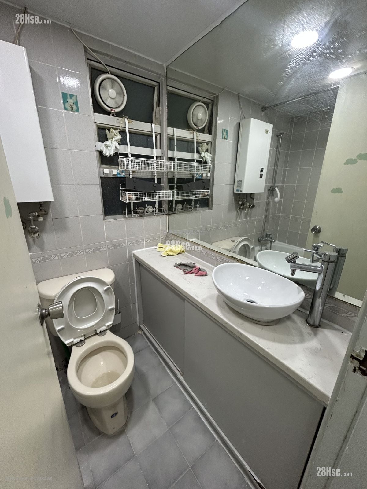 Sheungshui Town Center Rental 2 Bedrooms , 1 Bathroom 376 ft²