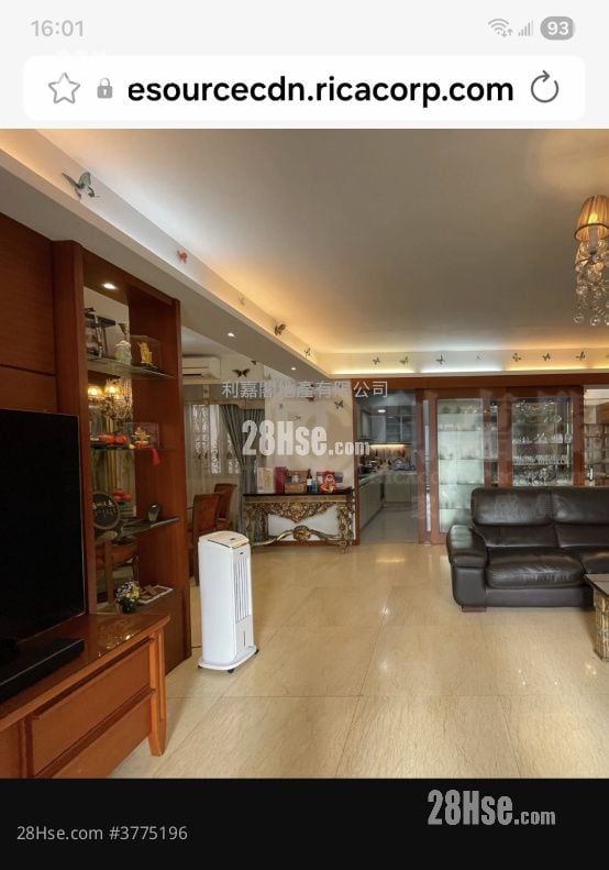 世界花园 售盘 3 房 , 2 浴室 1,255 平方尺