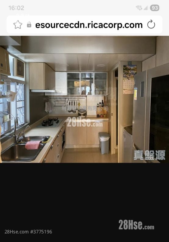 世界花园 售盘 3 房 , 2 浴室 1,255 平方尺