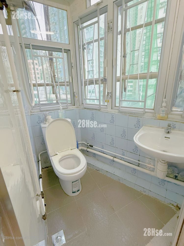 183 Ma Tau Wai Road Sell Studio , 1 Bathroom 80 ft²