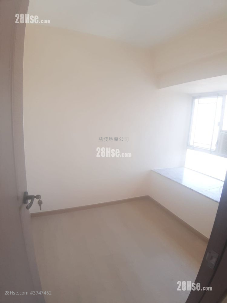 Ho Shun Tai Building Sell 1 Bedroom , 1 Bathroom 259 ft²