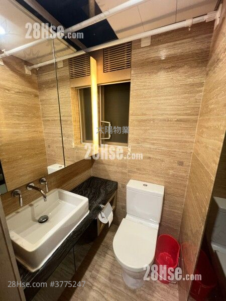 海滨南岸 售盘 3 房 590 平方尺