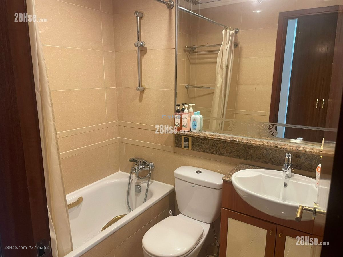 Seasons Villas Sell 4 Bedrooms , 2 Bathrooms