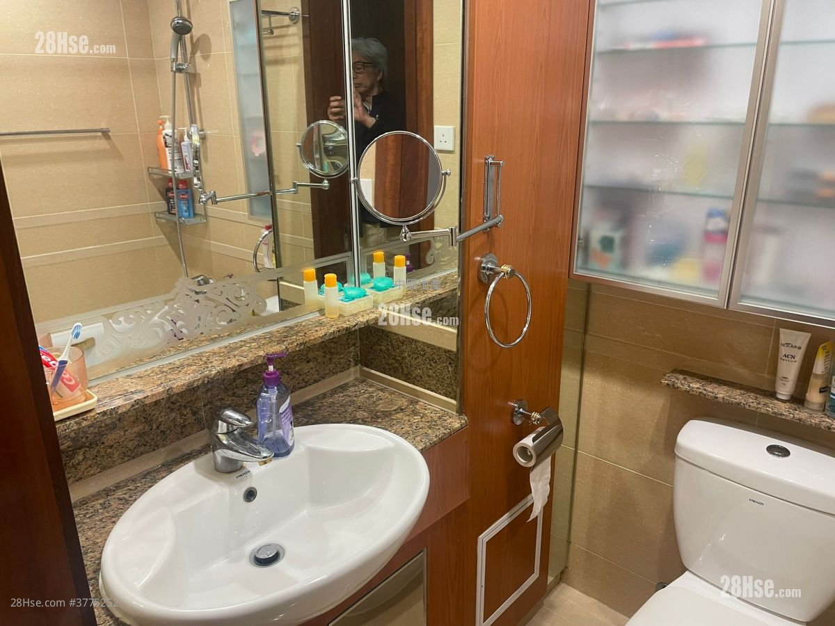 Seasons Villas Sell 4 Bedrooms , 2 Bathrooms