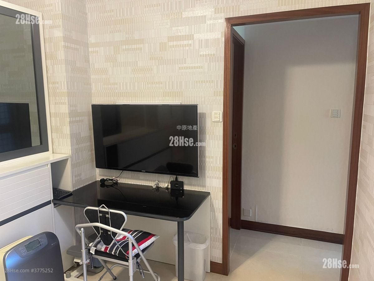 Seasons Villas Sell 4 Bedrooms , 2 Bathrooms