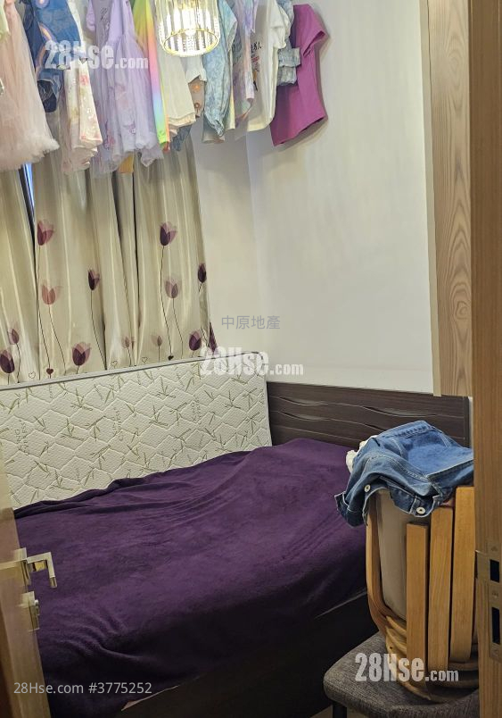 Seasons Villas Sell 4 Bedrooms , 2 Bathrooms