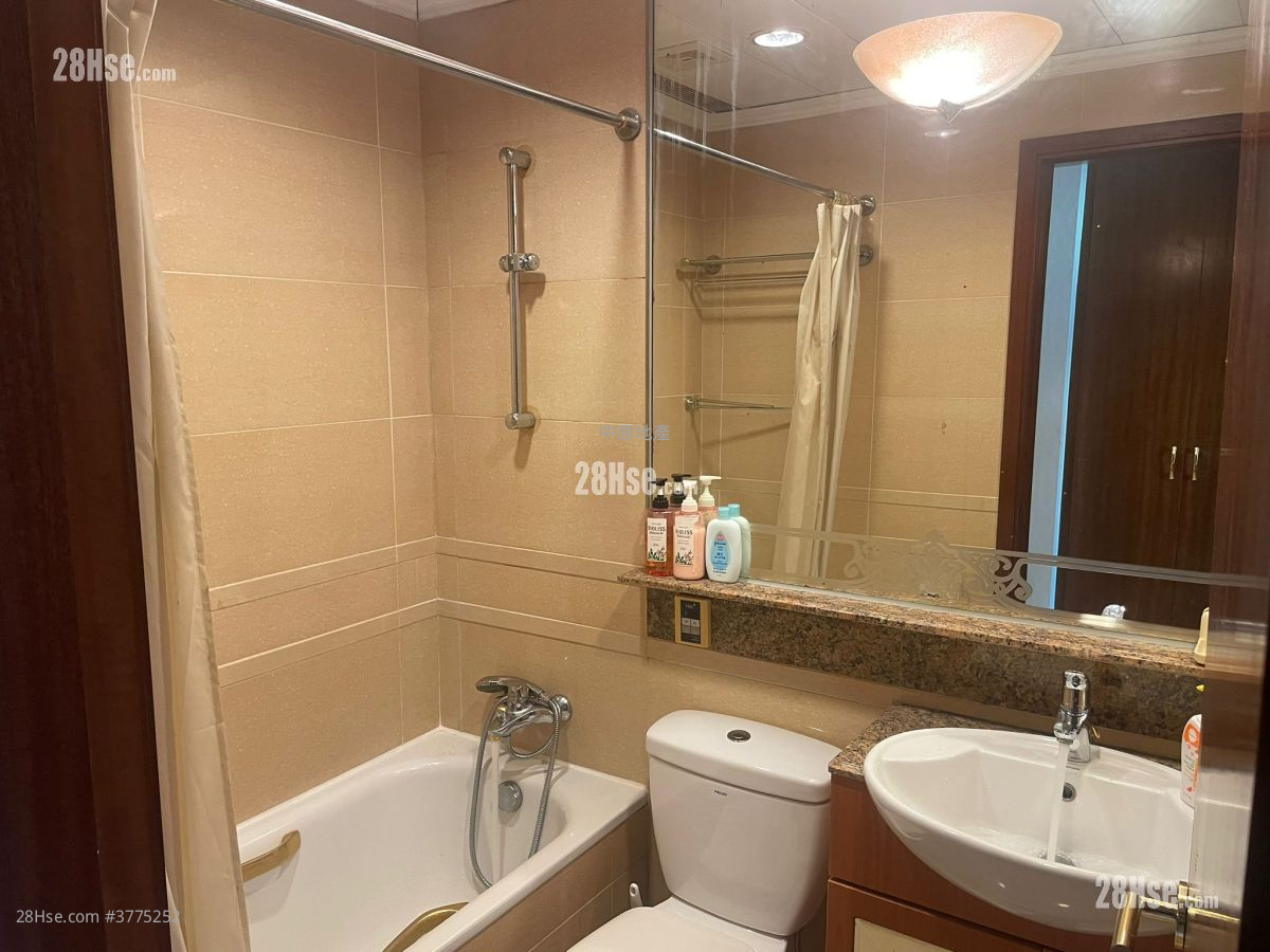 Seasons Villas Sell 4 Bedrooms , 2 Bathrooms