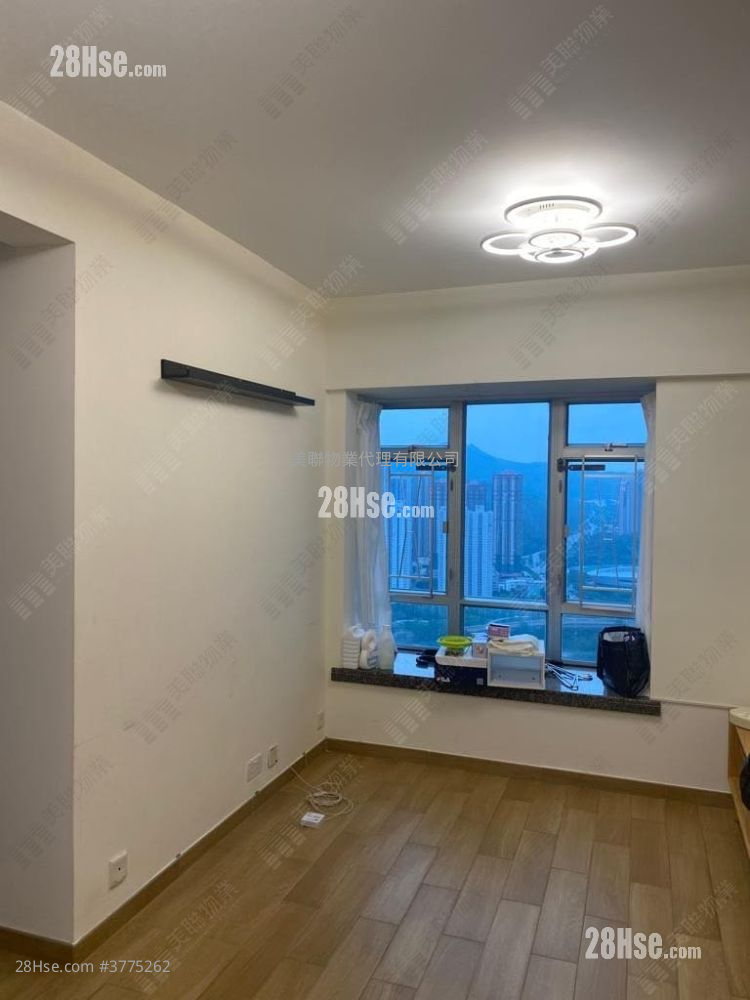 新都城 售盘 3 房 526 平方尺