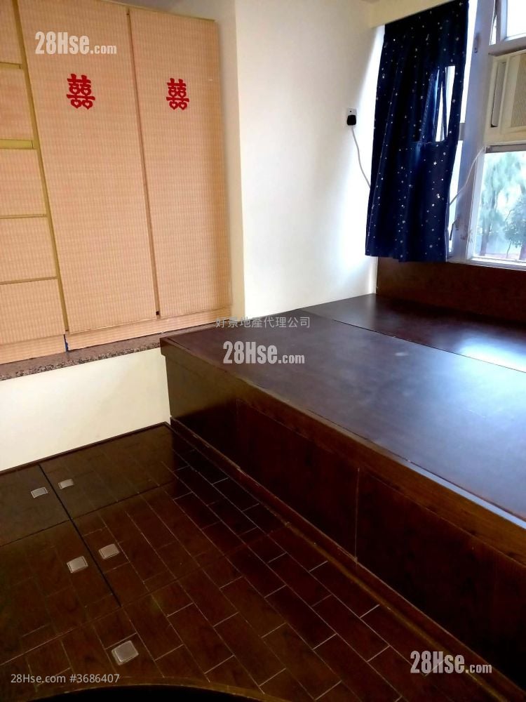 Hong Fai Building Sell 2 Bedrooms , 1 Bathroom 271 ft²