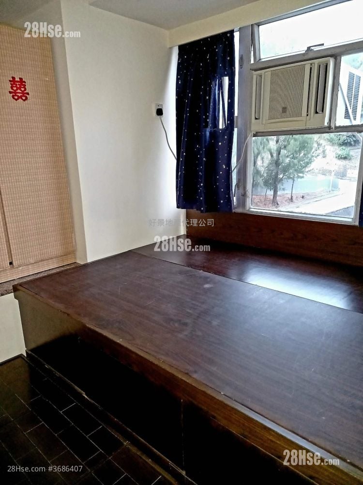 Hong Fai Building Sell 2 Bedrooms , 1 Bathroom 271 ft²