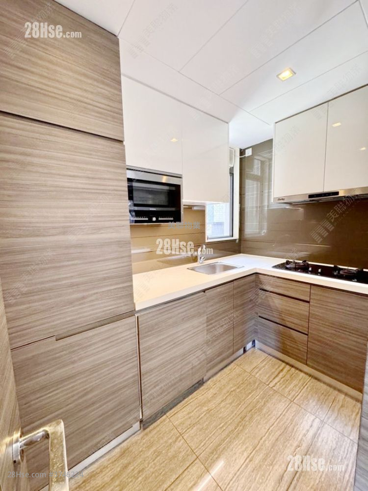 Green Code Sell 3 Bedrooms , 2 Bathrooms 642 ft²