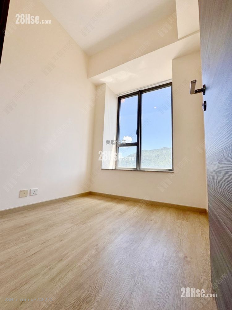 Green Code Sell 3 Bedrooms , 2 Bathrooms 642 ft²