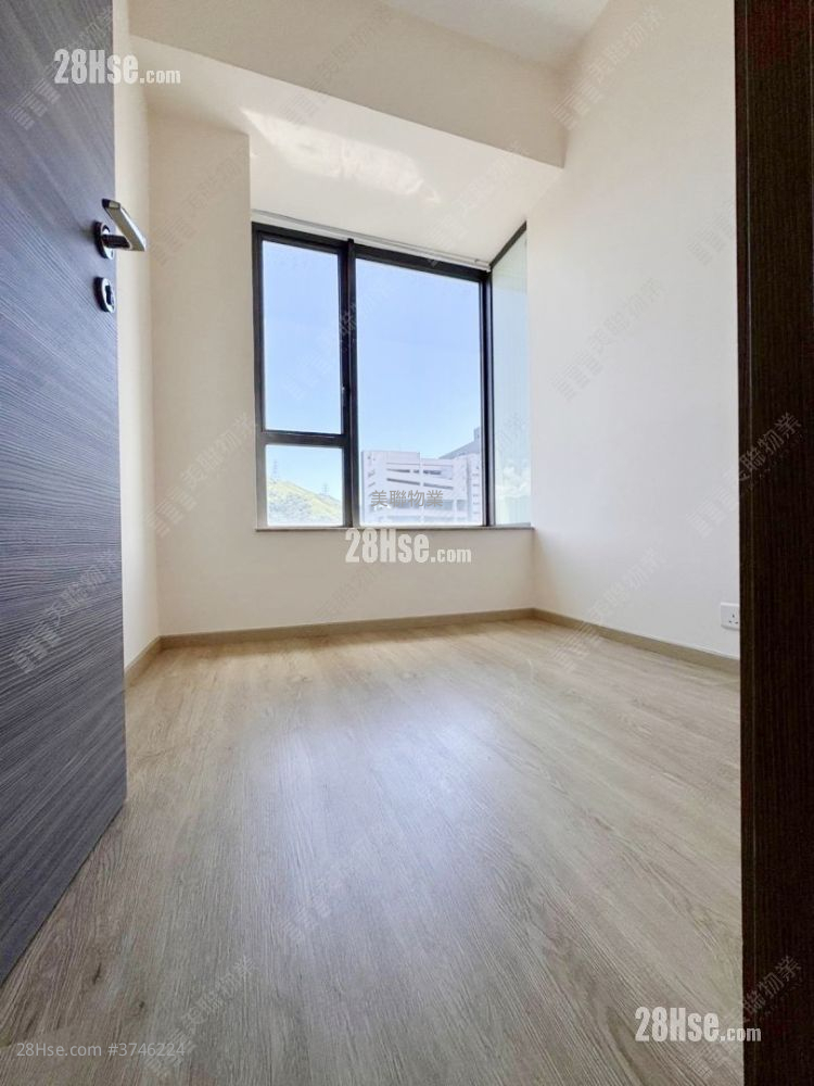 Green Code Sell 3 Bedrooms , 2 Bathrooms 642 ft²