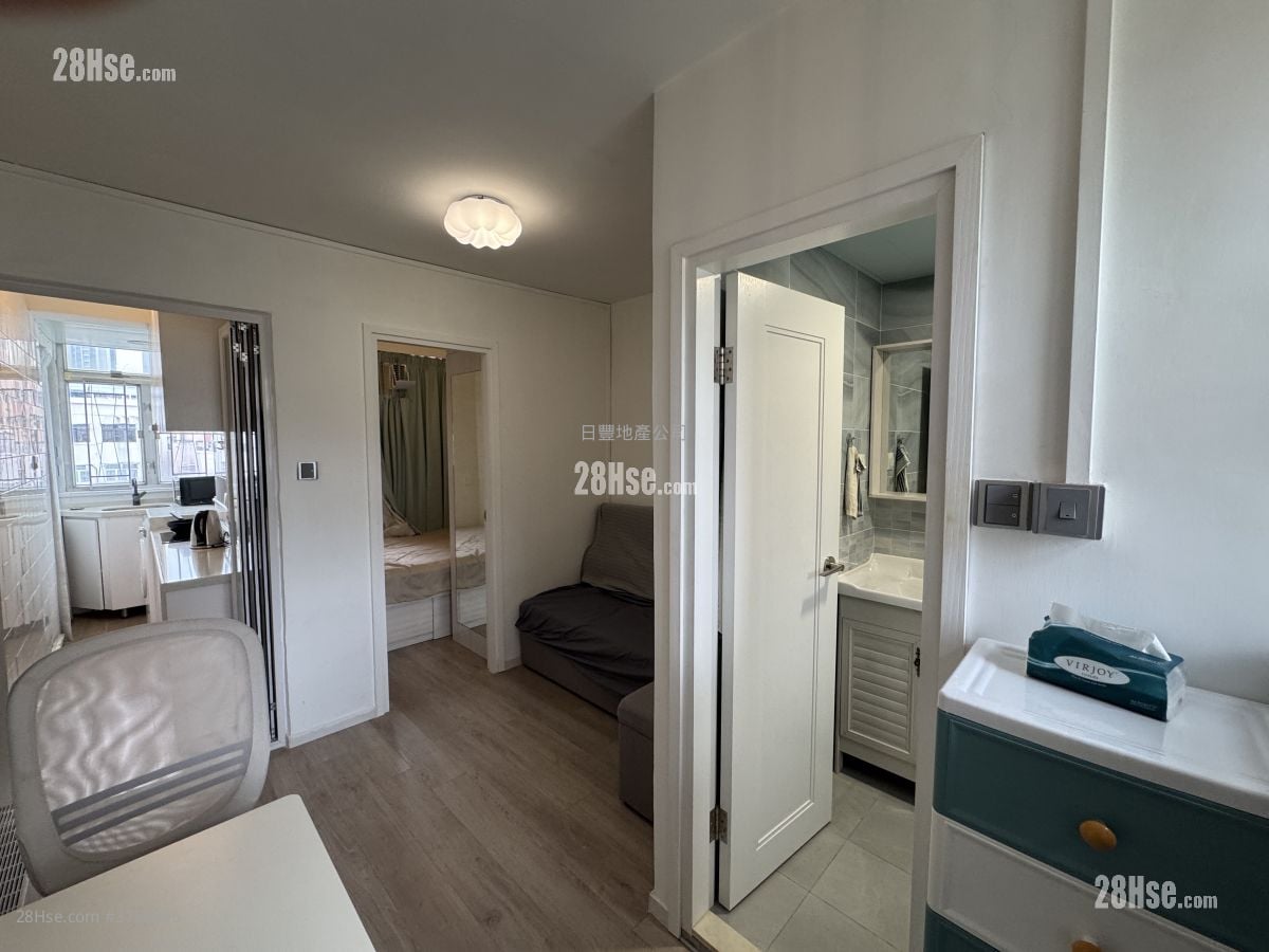 Houston Court Rental 1 Bedroom , 1 Bathroom 240 ft²