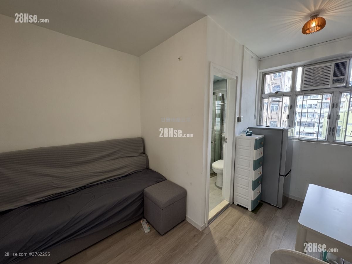 Houston Court Rental 1 Bedroom , 1 Bathroom 240 ft²