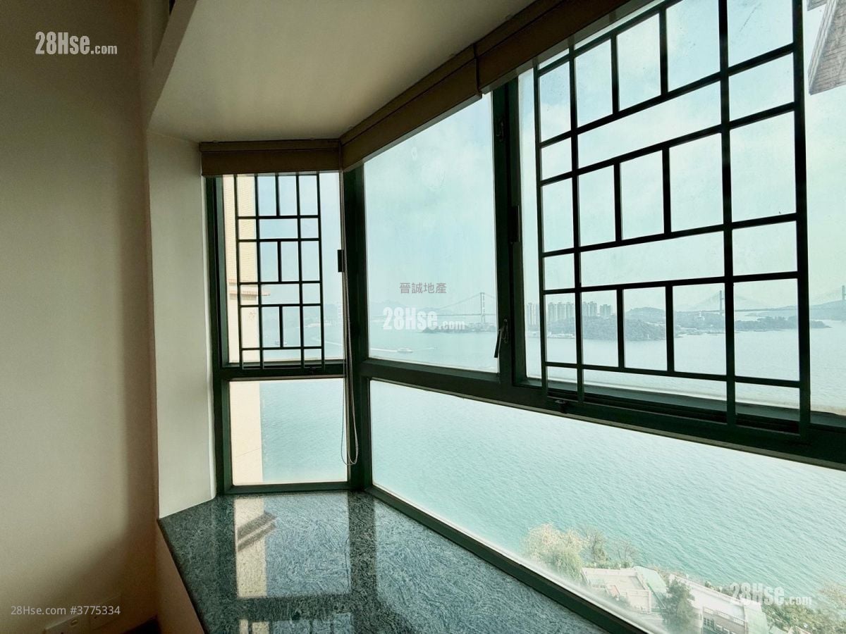 Sea Crest Villa Sell 3 Bedrooms , 2 Bathrooms 632 ft²