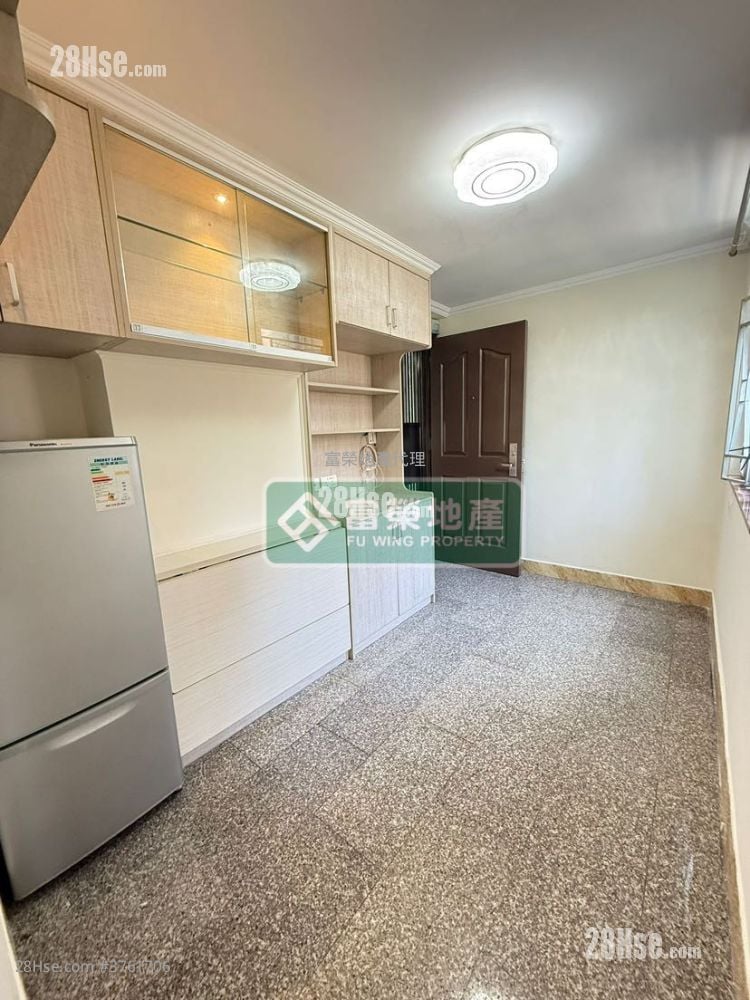 Nam Pont Building Sell 2 Bedrooms , 1 Bathroom 287 ft²