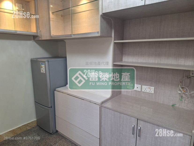 Nam Pont Building Sell 2 Bedrooms , 1 Bathroom 287 ft²