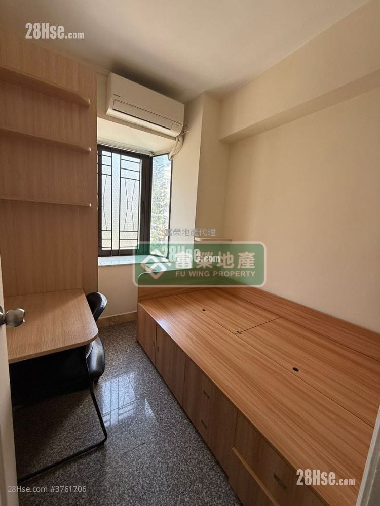 Nam Pont Building Sell 2 Bedrooms , 1 Bathroom 287 ft²
