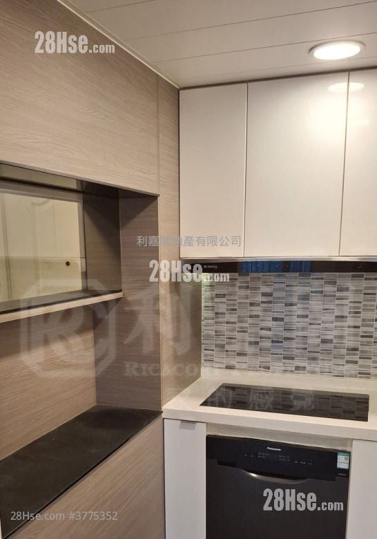 Jubilee Garden Sell 3 Bedrooms , 1 Bathroom 660 ft²