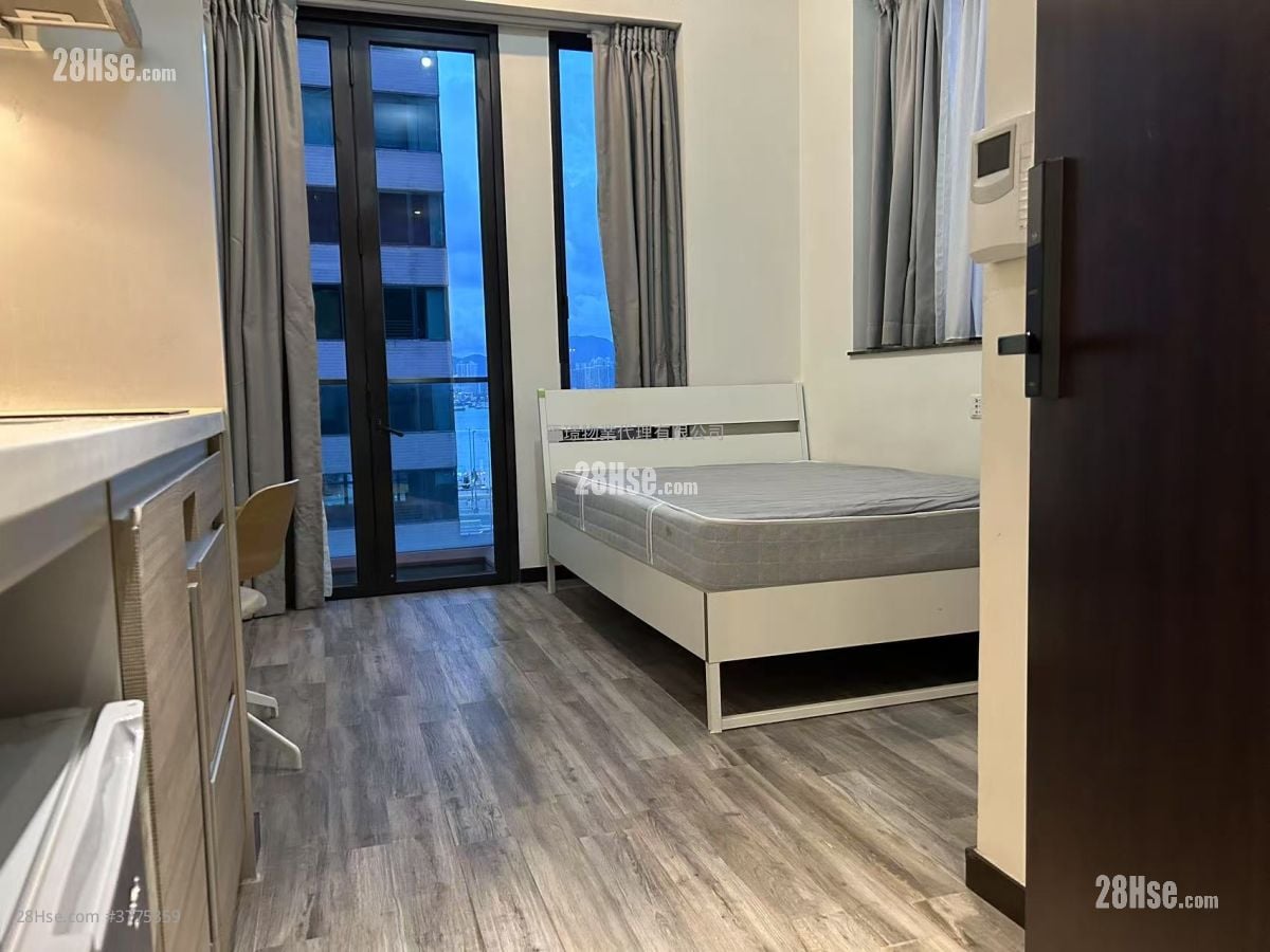 Ava128 Sell Studio 227 ft²