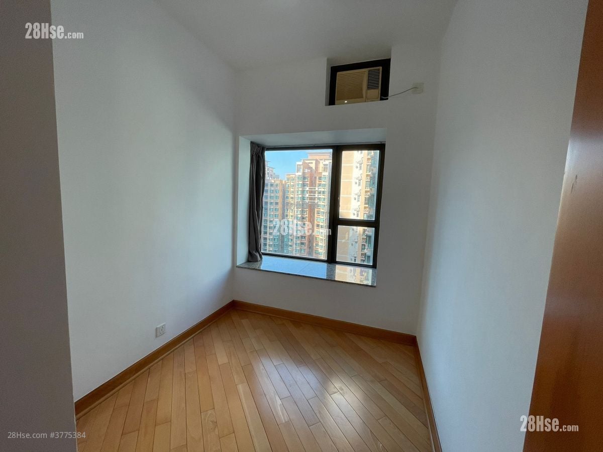 Liberte Sell 2 Bedrooms , 1 Bathroom 459 ft²