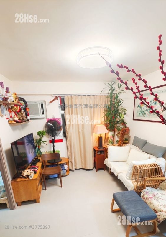 Wyler Garden Sell 2 Bedrooms , 1 Bathroom 372 ft²