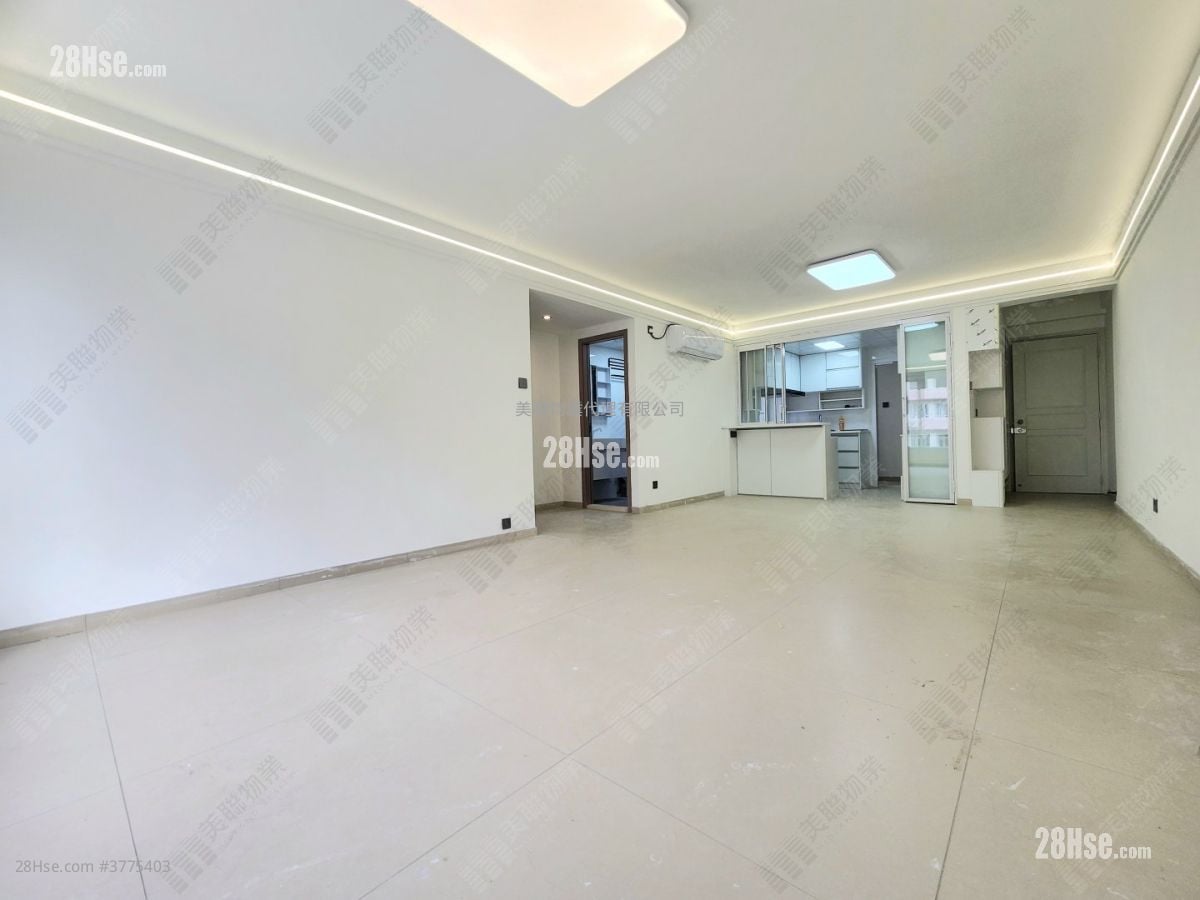 恒时大楼 售盘 4 房 , 2 浴室 1,130 平方尺