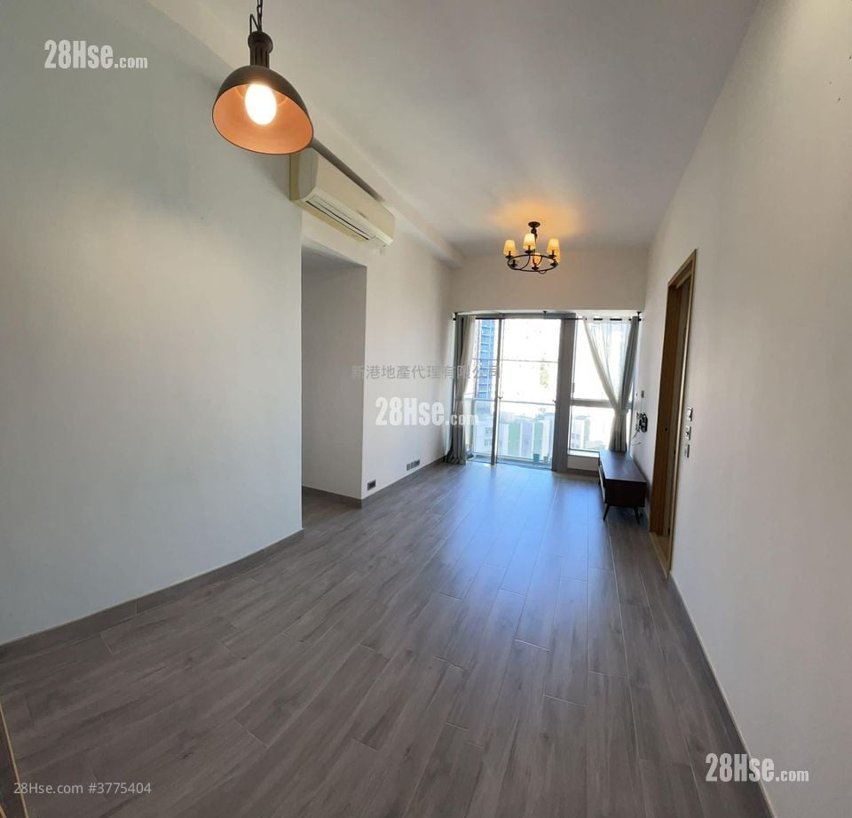 Chatham Gate Sell 2 Bedrooms , 1 Bathroom 606 ft²