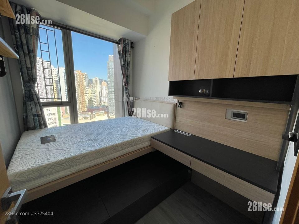 Chatham Gate Sell 2 Bedrooms , 1 Bathroom 606 ft²