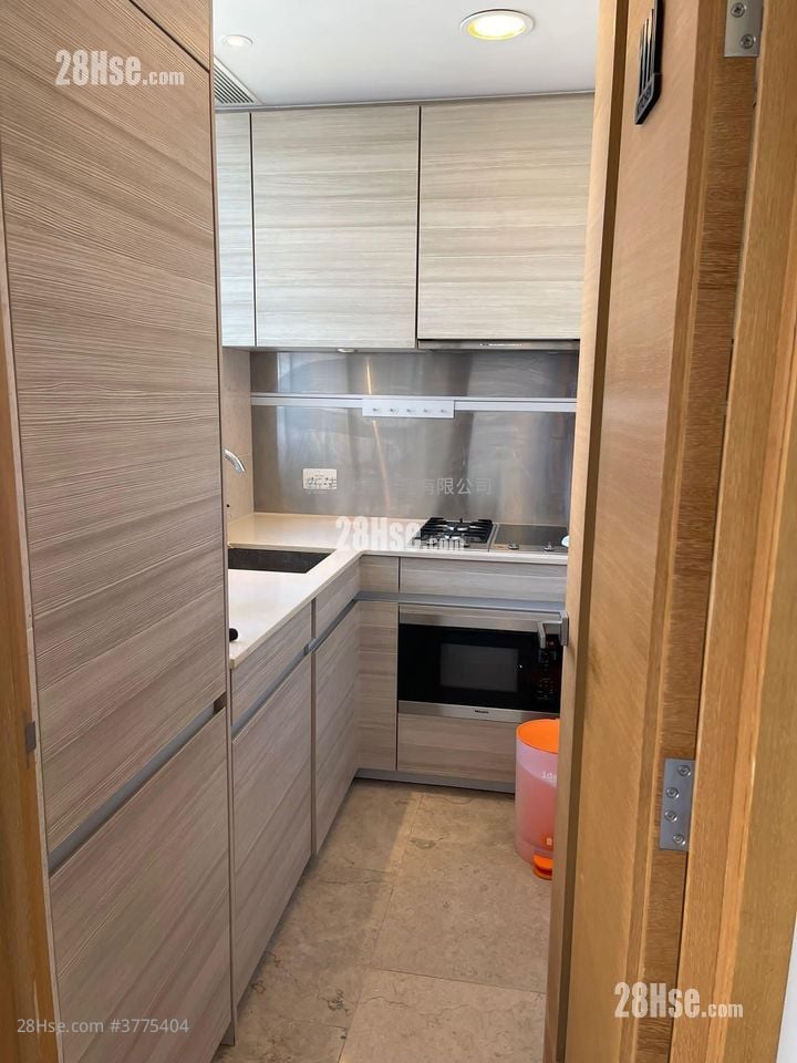 Chatham Gate Sell 2 Bedrooms , 1 Bathroom 606 ft²