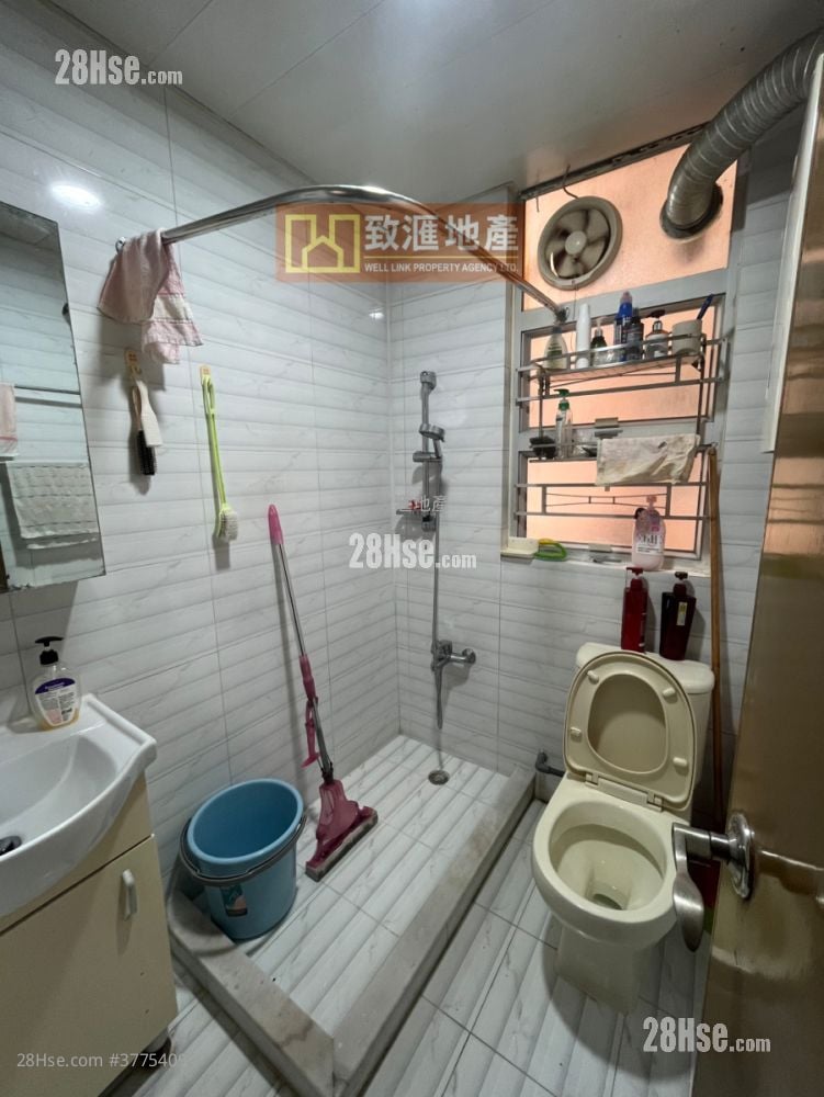 East Asia Gardens Sell 2 Bedrooms 460 ft²