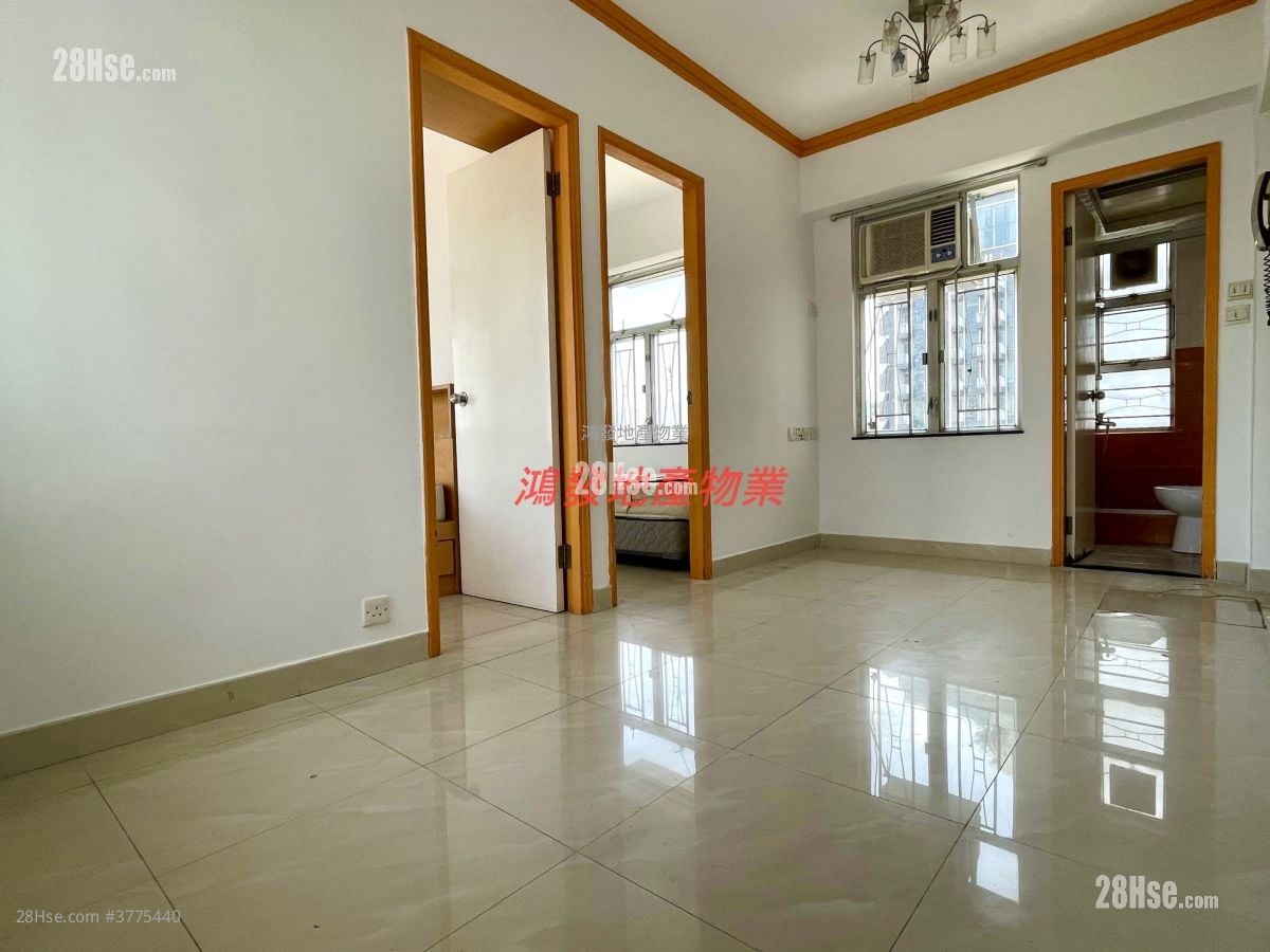 时兴大厦 售盘 2 房 , 1 浴室 290 平方尺