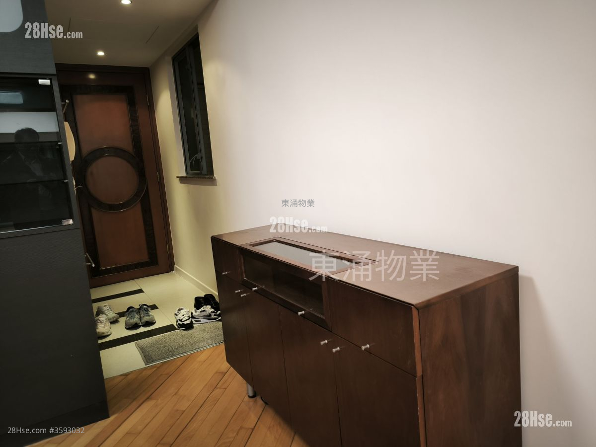 东堤湾畔 租盘 2 房 , 1 浴室 527 平方尺