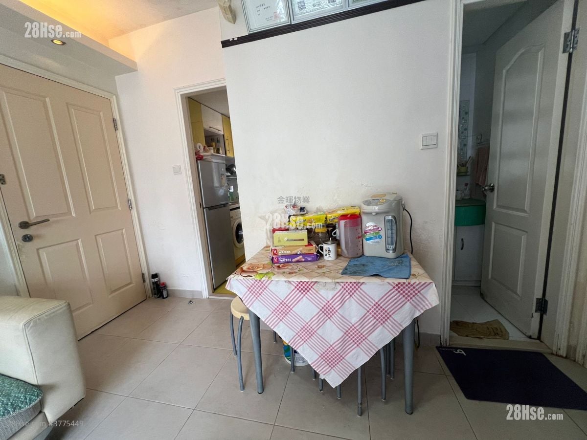 海升大厦 售盘 2 房 , 1 浴室 307 平方尺