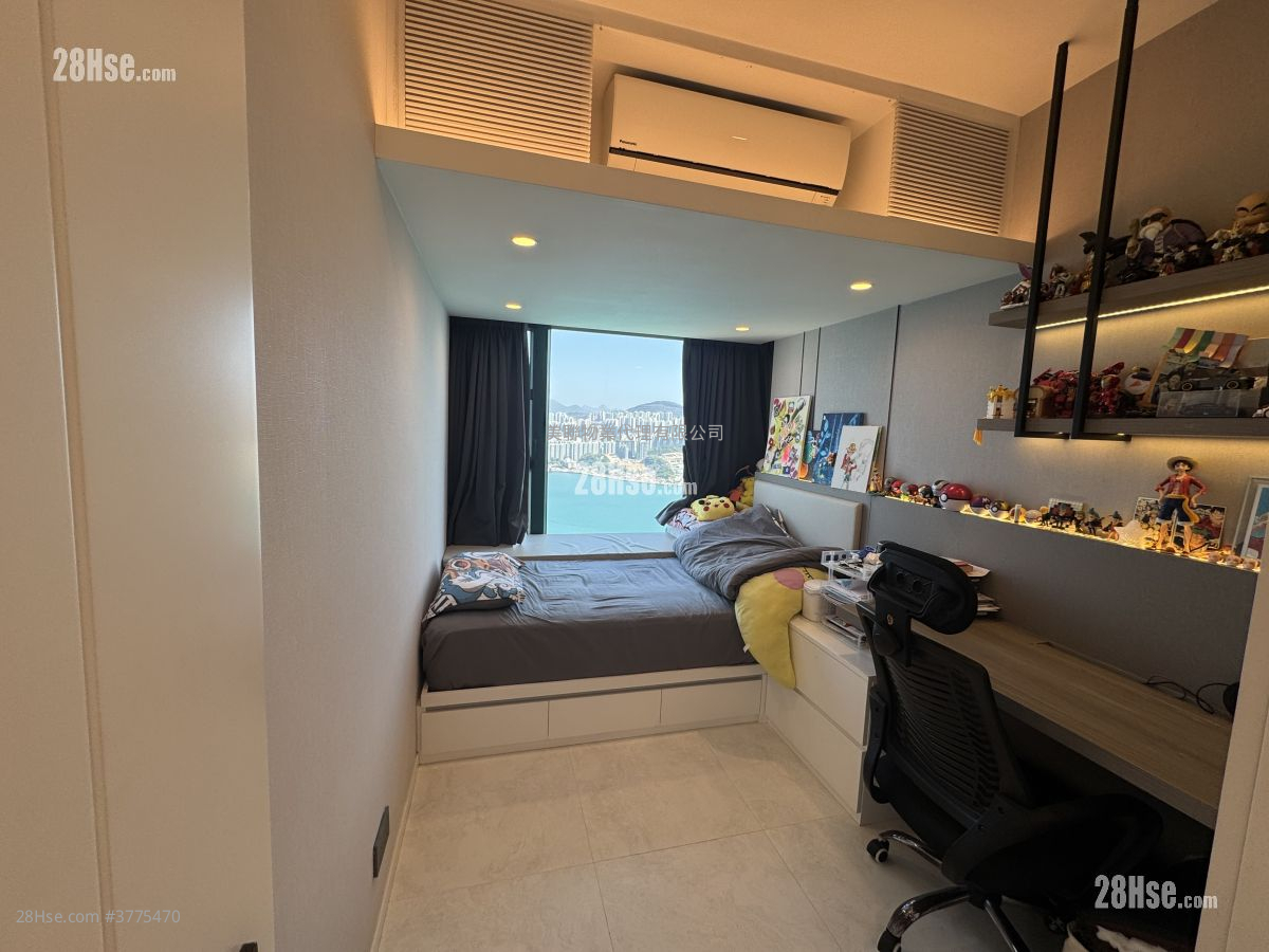 Grand Promenade Sell 3 Bedrooms , 2 Bathrooms 1,129 ft²