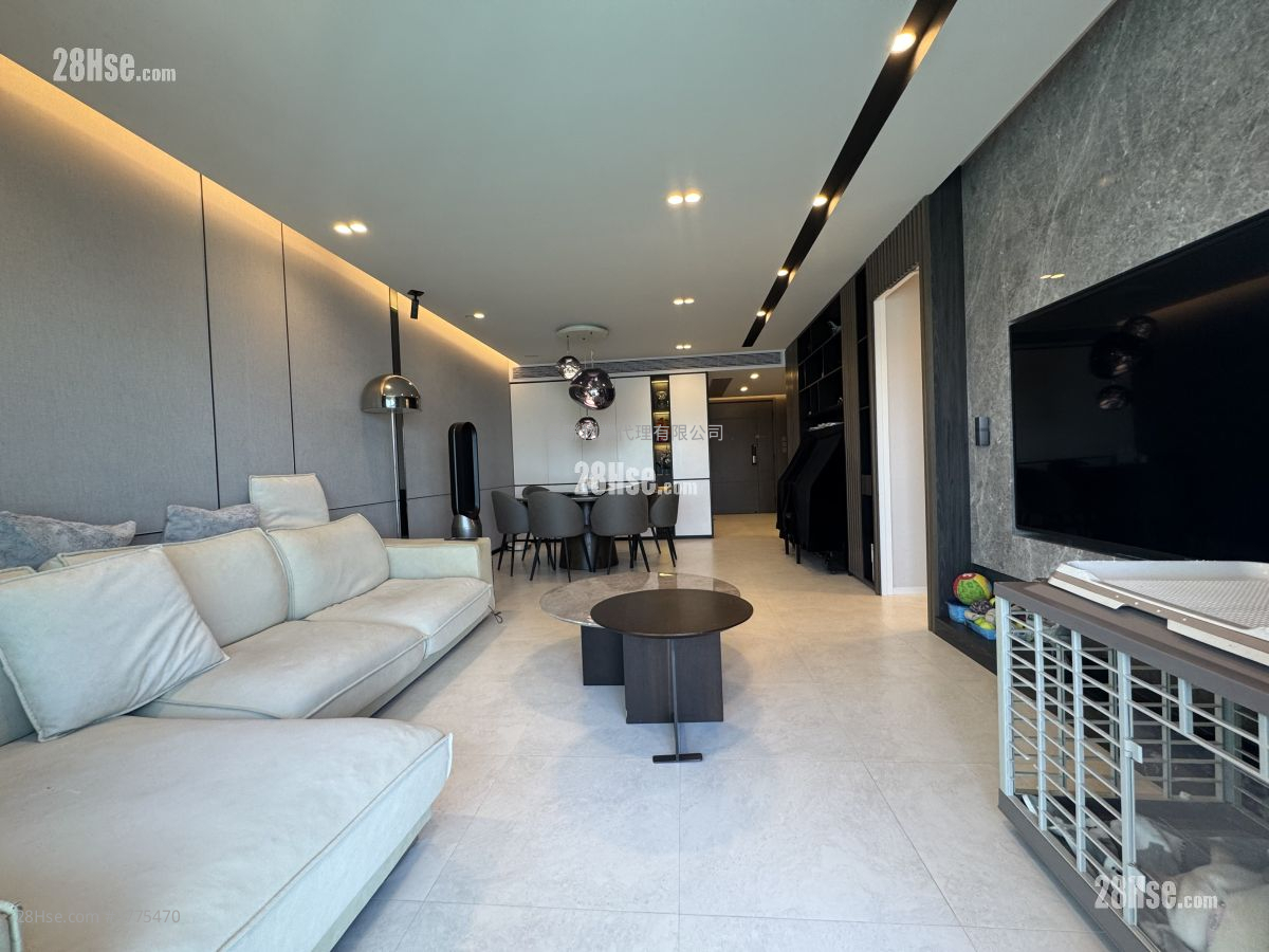 Grand Promenade Sell 3 Bedrooms , 2 Bathrooms 1,129 ft²