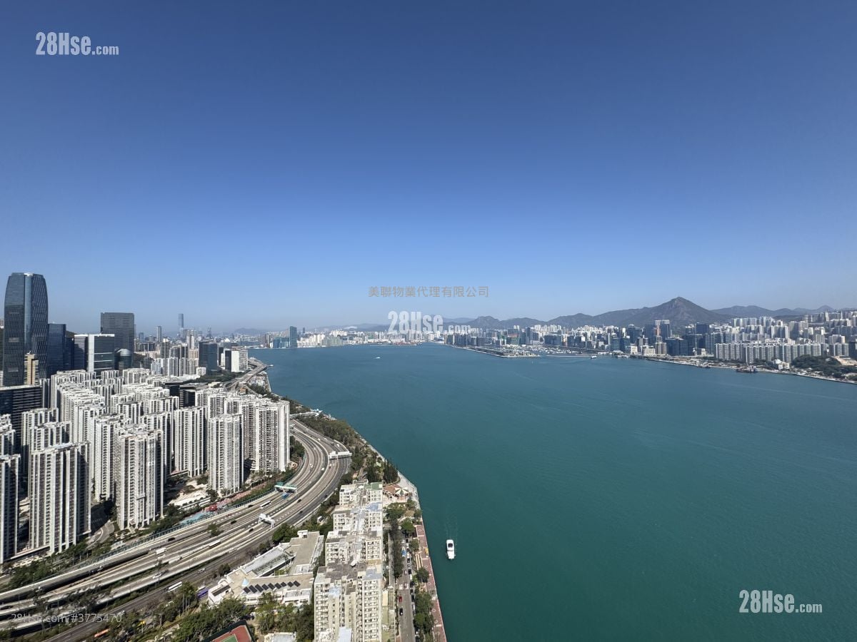 Grand Promenade Sell 3 Bedrooms , 2 Bathrooms 1,129 ft²