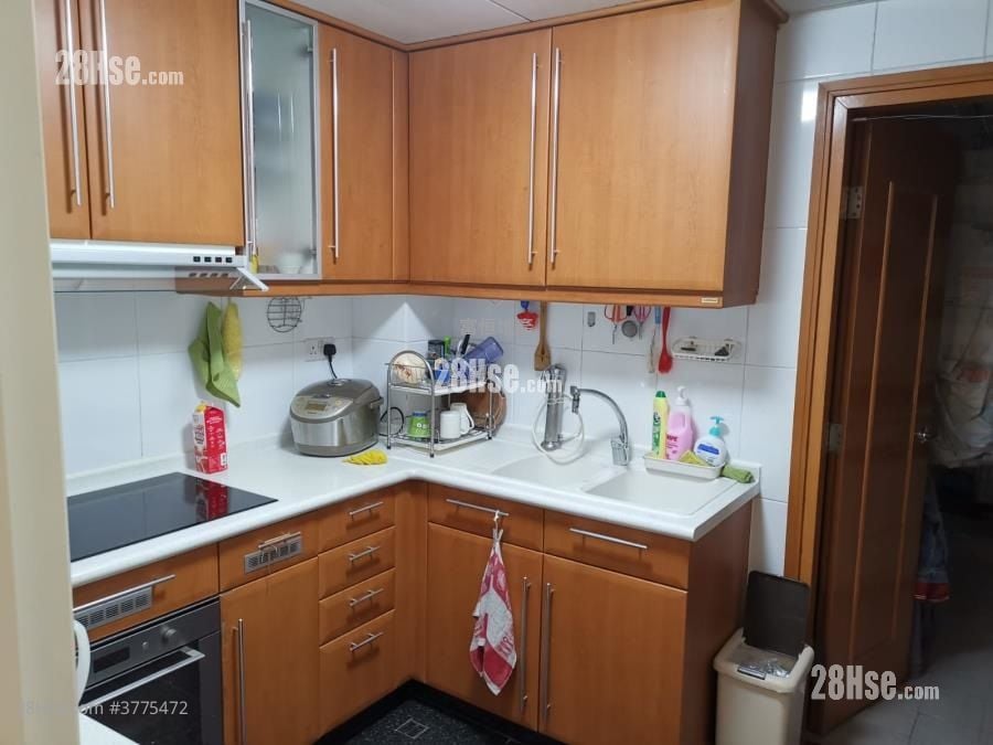 半岛豪庭 售盘 4 房 , 2 浴室 1,051 平方尺