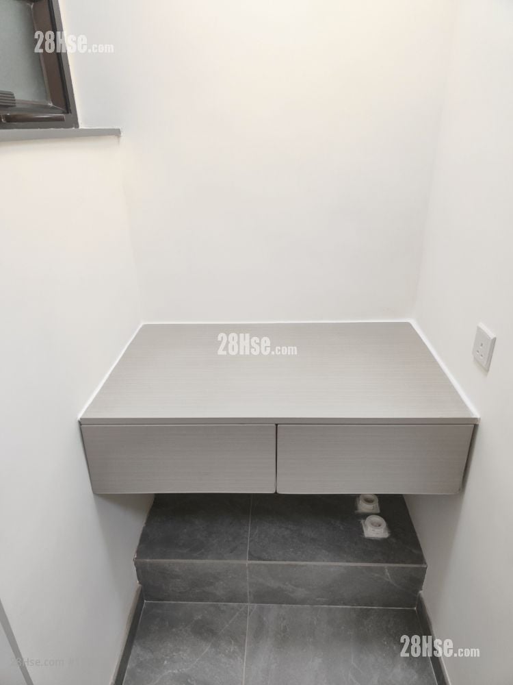 Kam Ping Mansion Rental 120 ft²