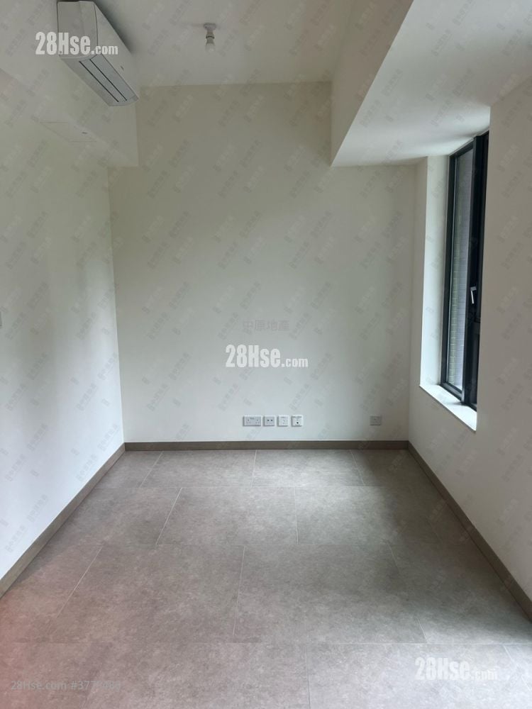 Wetland Seasons Bay Sell 1 Bathroom 268 ft²