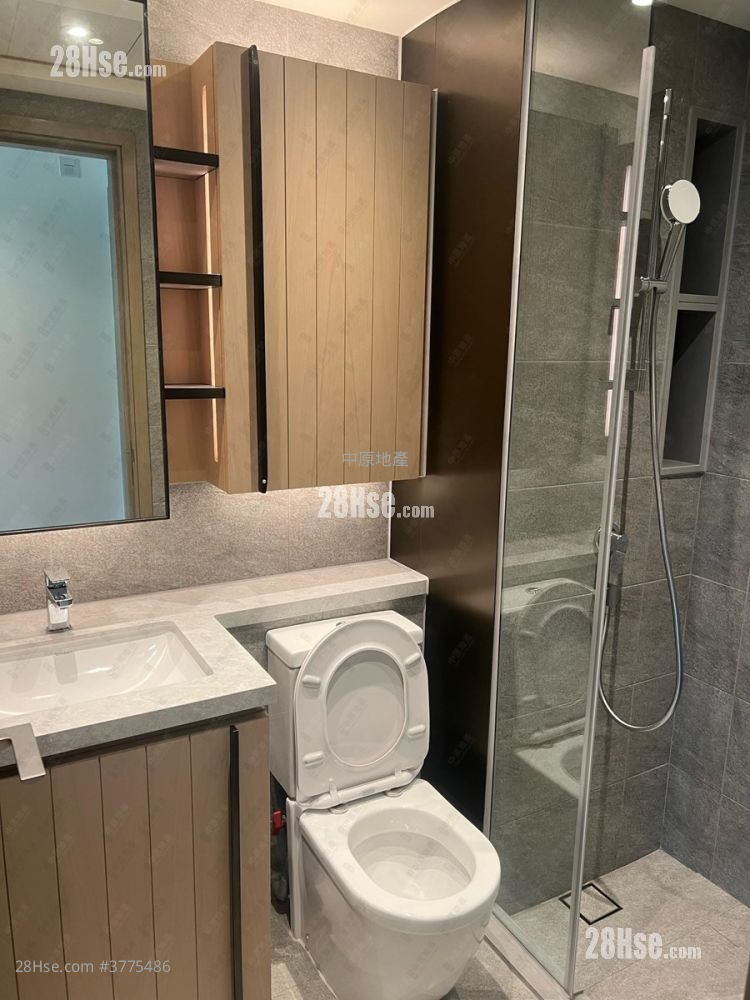 Wetland Seasons Bay Sell 1 Bathroom 268 ft²