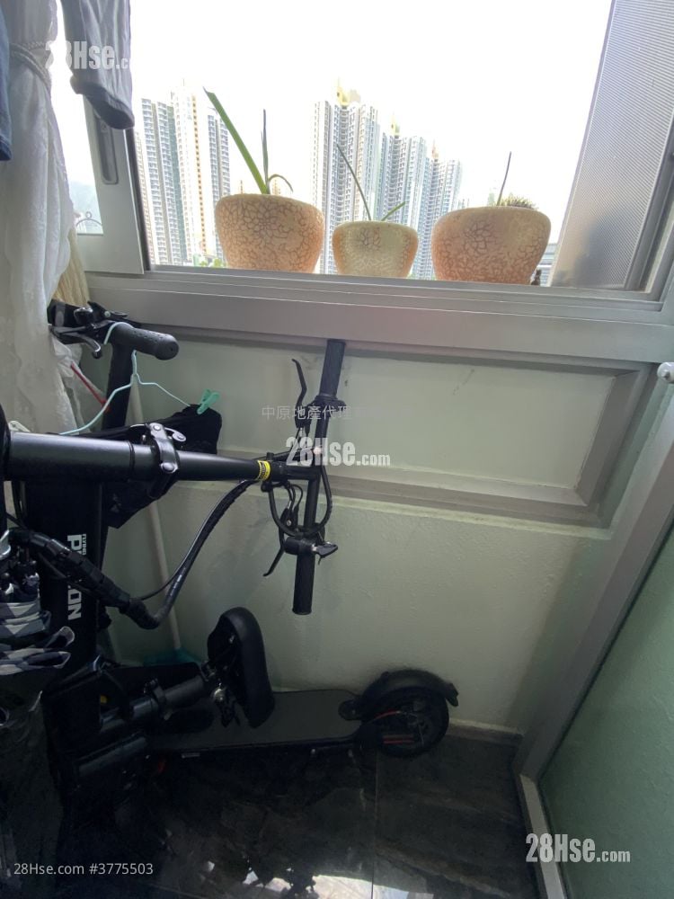 Yu Tai Court Sell 3 Bedrooms 428 ft²