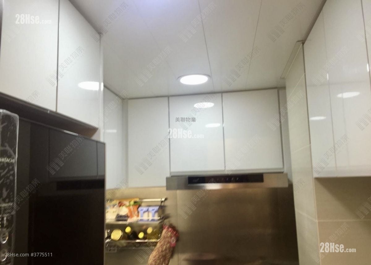 Wing Fu Mansion Sell 1 Bedroom 307 ft²