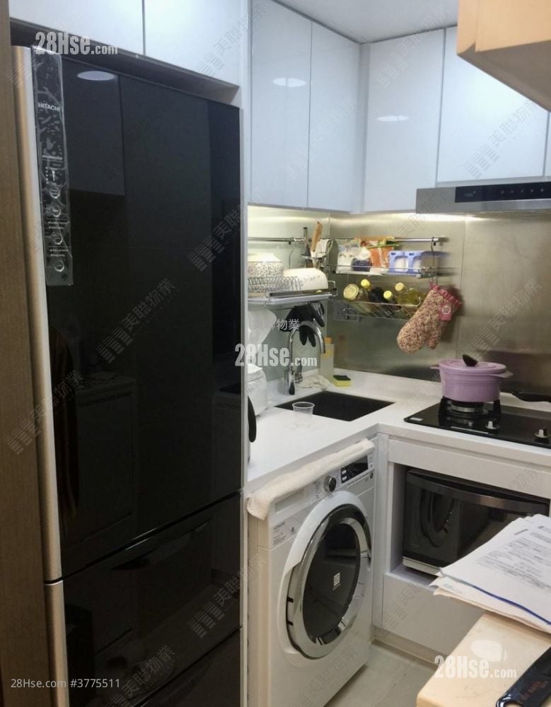 Wing Fu Mansion Sell 1 Bedroom 307 ft²