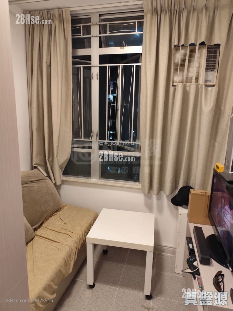Tin Lai Court Sell 1 Bedroom 213 ft²